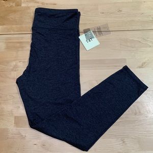 Threads 4 Thought leggings.  XL.